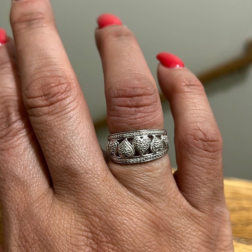 925 Silver Hearts Ring with tiny zirconias.
